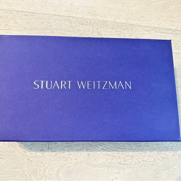 Stuart Weitzman Lille Peep Toe Pump - Picture 4 of 5